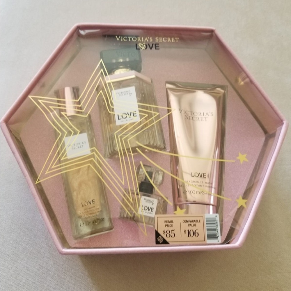 NEW. Victorias secret Love gift set